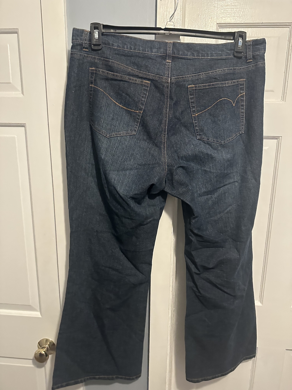 Venezia Dark Wash Bootcut Jeans - Picture 4 of 4